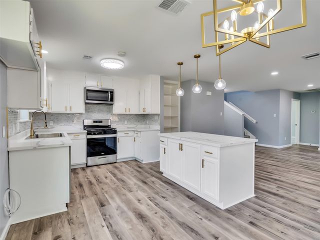 3210 Hickory Hollow Road, Spring, TX 77380