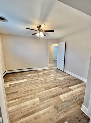 4499 Mount Royal Blvd, Hampton, PA 15101