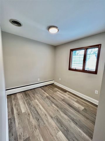 4499 Mount Royal Blvd, Hampton, PA 15101