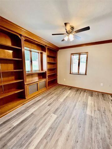 4499 Mount Royal Blvd, Hampton, PA 15101