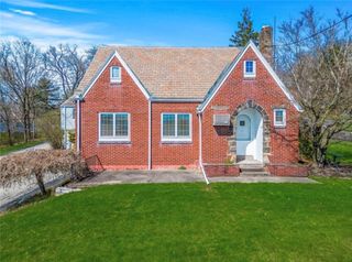 4499 Mount Royal Blvd, Hampton, PA 15101