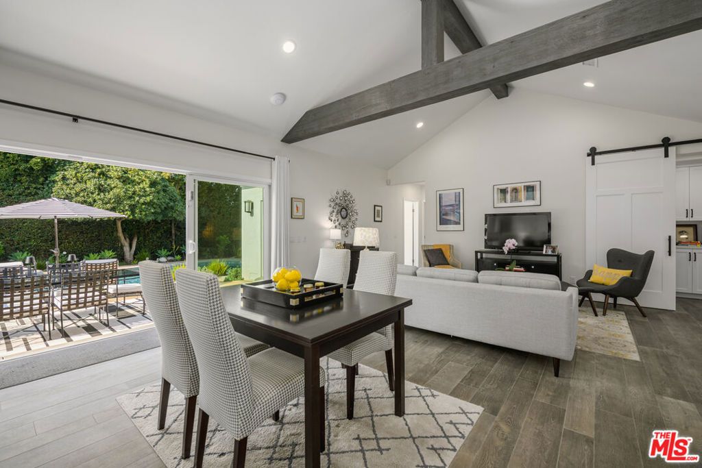 Image 5 of property listing at 4715 Bellflower Avenue, North Hollywood, CA 91602