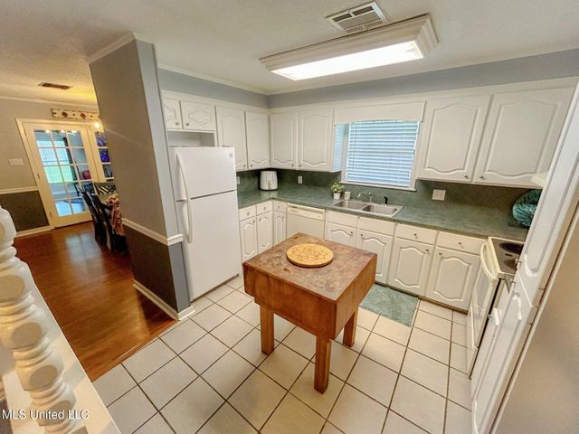 209 Margaret Avenue, Natchez, MS 39120