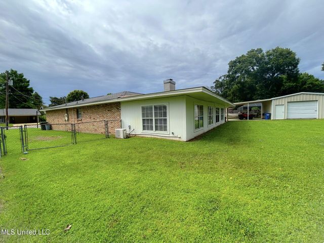 209 Margaret Avenue, Natchez, MS 39120