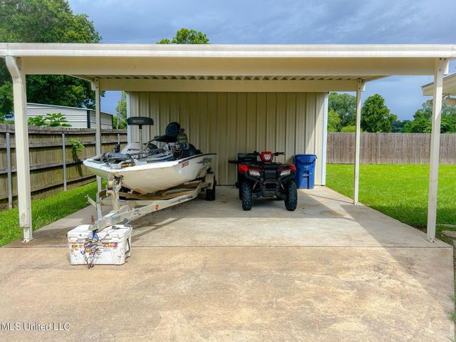 209 Margaret Avenue, Natchez, MS 39120