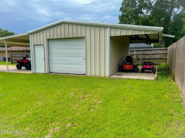 209 Margaret Avenue, Natchez, MS 39120