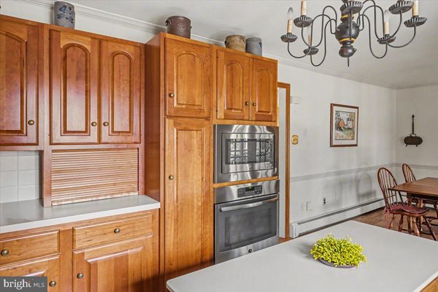 87 SMITH SCHOOL RD, Perkasie, PA 18944