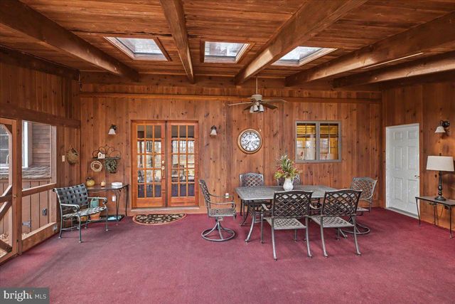 87 SMITH SCHOOL RD, Perkasie, PA 18944