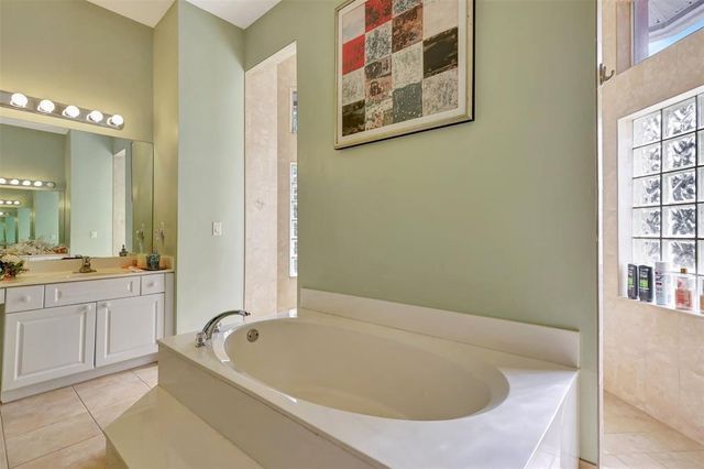 13577 52nd Court, West Palm Beach, FL 33411