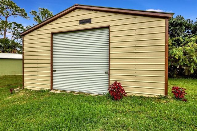 13577 52nd Court, West Palm Beach, FL 33411