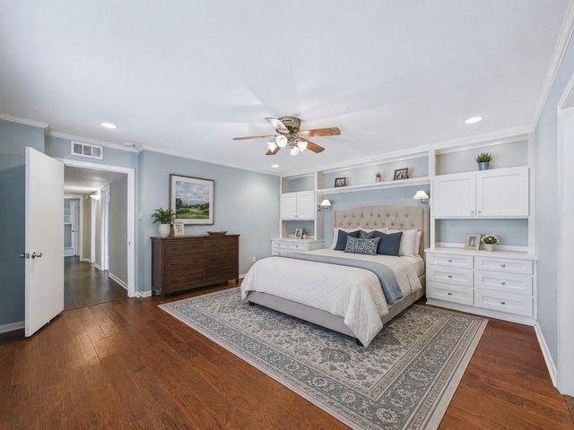 1010 Baronridge Drive, Seabrook, TX 77586