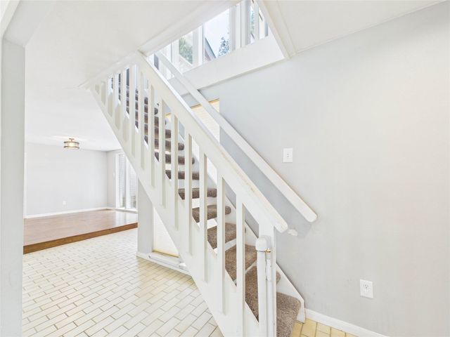 1010 Baronridge Drive, Seabrook, TX 77586