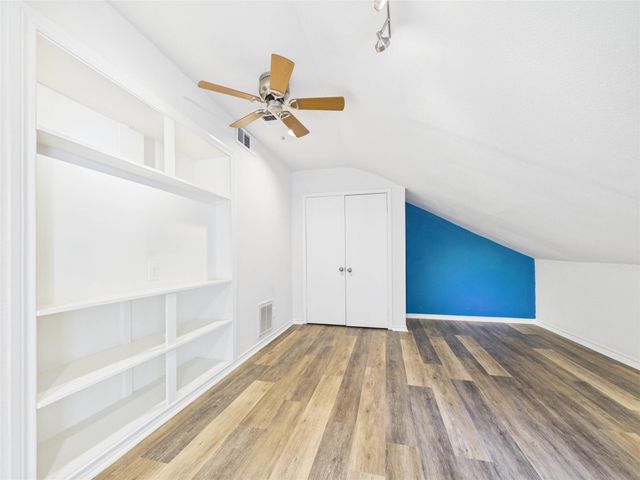 1010 Baronridge Drive, Seabrook, TX 77586
