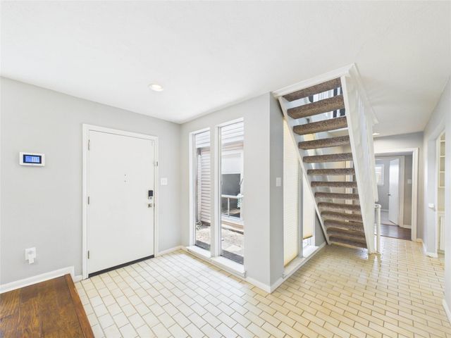 1010 Baronridge Drive, Seabrook, TX 77586