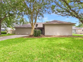 1010 Baronridge Drive, Seabrook, TX 77586
