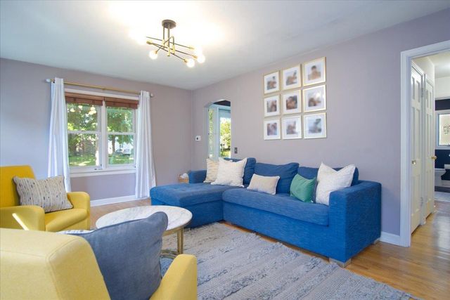 238 Kensington Drive, Madison, WI 53704
