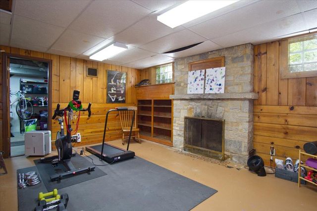 238 Kensington Drive, Madison, WI 53704