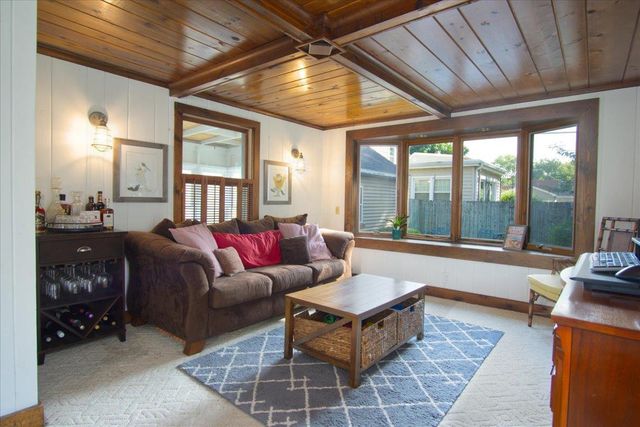 238 Kensington Drive, Madison, WI 53704