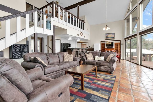 1419 Tanglewood E, Hideaway, TX 75771