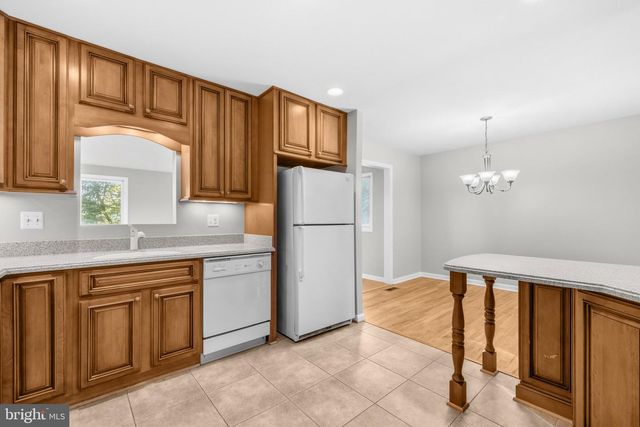 4304 KAREN ST, Suitland, MD 20746