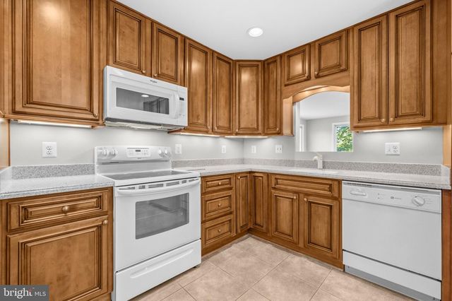 4304 KAREN ST, Suitland, MD 20746