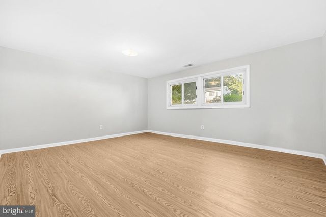 4304 KAREN ST, Suitland, MD 20746