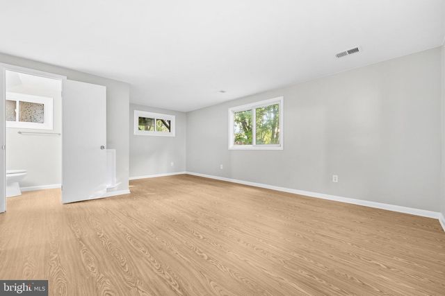 4304 KAREN ST, Suitland, MD 20746