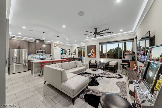 3200 Lumassina Way, Henderson, NV 89044