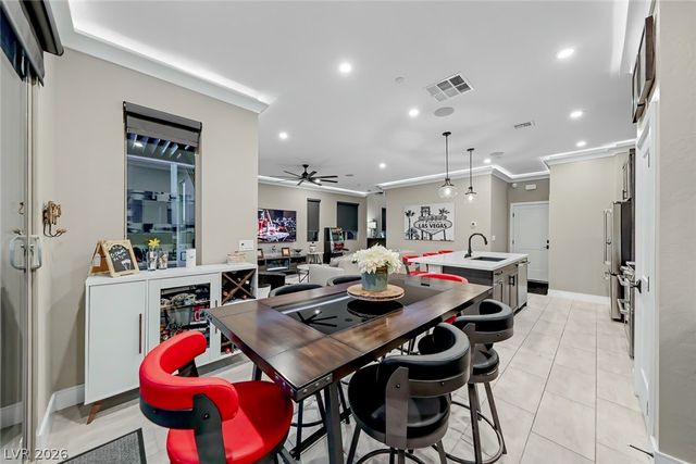 3200 Lumassina Way, Henderson, NV 89044