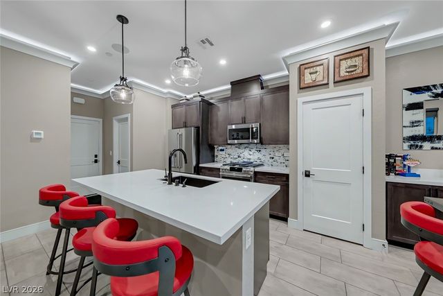 3200 Lumassina Way, Henderson, NV 89044