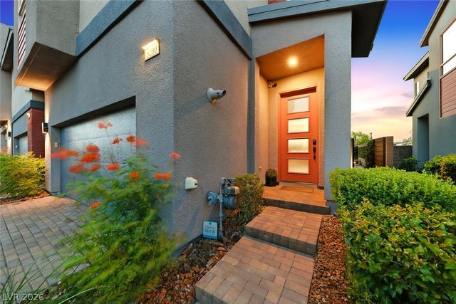 3200 Lumassina Way, Henderson, NV 89044
