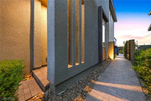 3200 Lumassina Way, Henderson, NV 89044