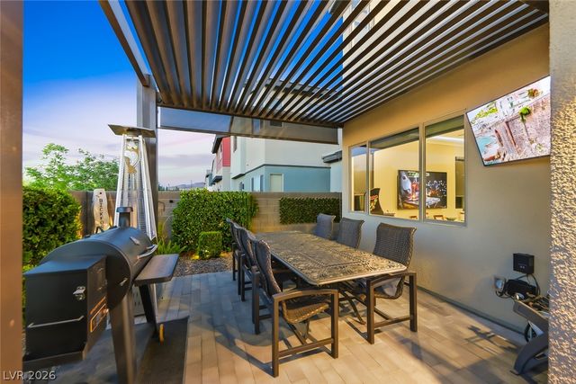 3200 Lumassina Way, Henderson, NV 89044