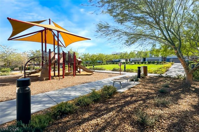 3200 Lumassina Way, Henderson, NV 89044