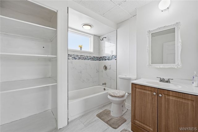 1574 Electric Avenue, Lackawanna, NY 14218