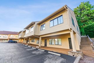 165 Belle Forest Cir, Nashville, TN 37221