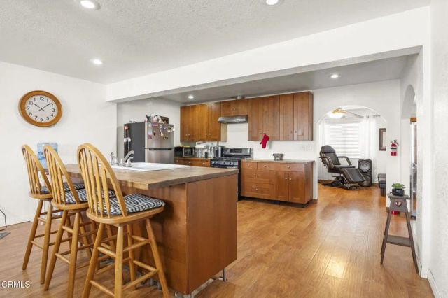 320 D Street, Fillmore, CA 93015