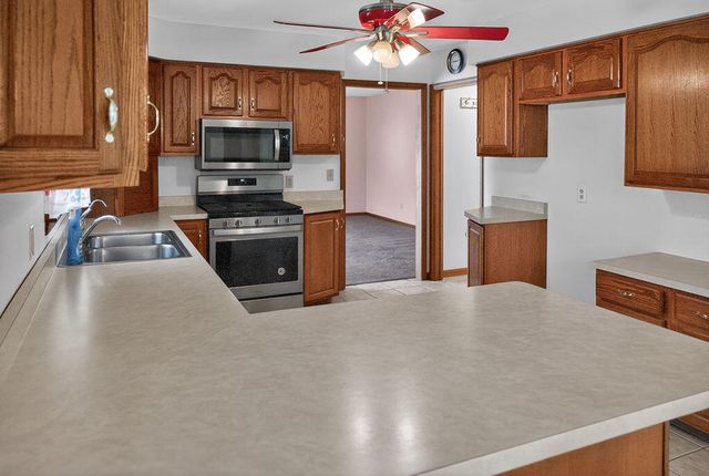 1929 Kapok Street SW, Demotte, IN 46310