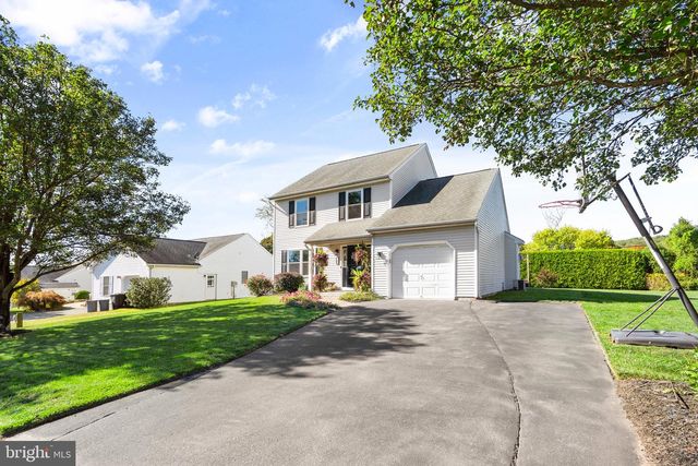 55 LAURA DR, Barto, PA 19504