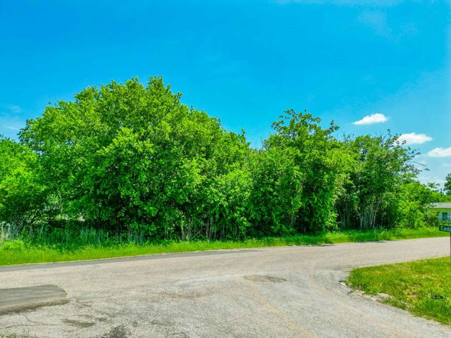 4507 Mimosa Drive, Granbury, TX 76048
