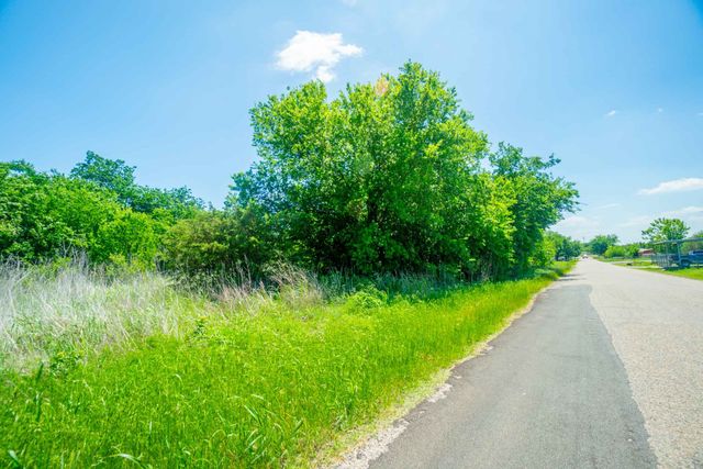 4507 Mimosa Drive, Granbury, TX 76048