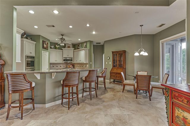 115 Brookgreen Circle N, Montgomery, TX 77356