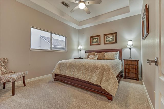 115 Brookgreen Circle N, Montgomery, TX 77356