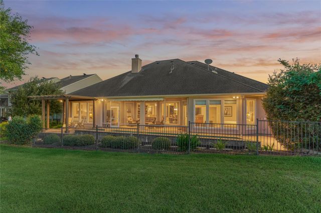 115 Brookgreen Circle N, Montgomery, TX 77356