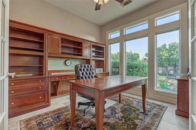 115 Brookgreen Circle N, Montgomery, TX 77356
