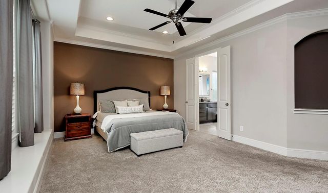 14 Red Barn Way, The Woodlands, TX 77389