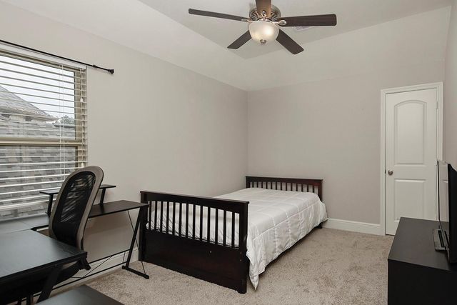 14 Red Barn Way, The Woodlands, TX 77389