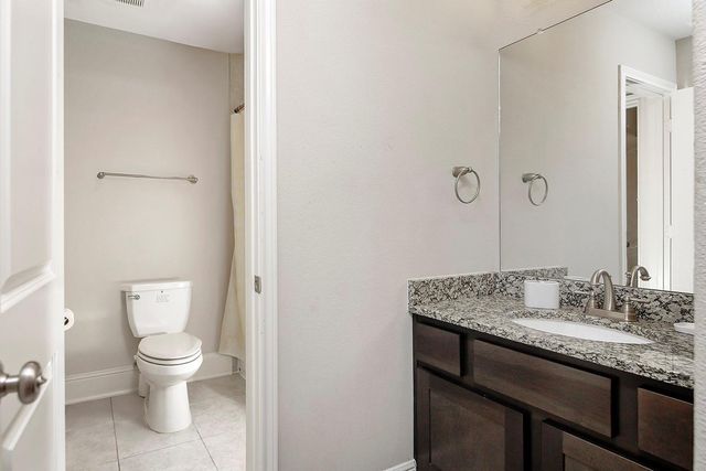 14 Red Barn Way, The Woodlands, TX 77389