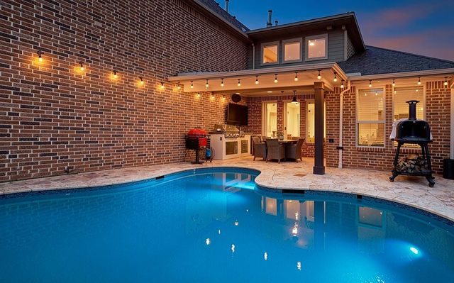 14 Red Barn Way, The Woodlands, TX 77389