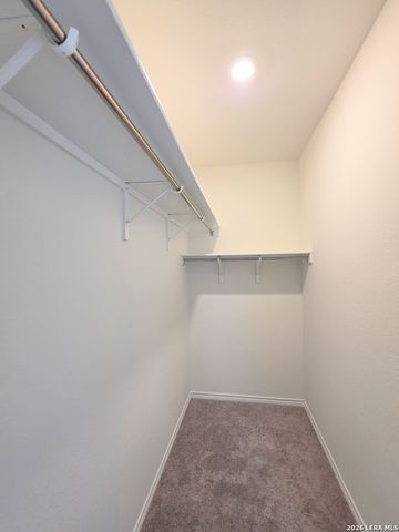 250 W FLOWING RIVER DR, Boerne, TX 78006